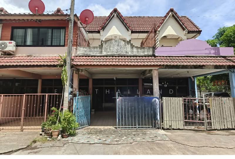 ทาวน์โฮม 2 ชั้น ปากน้ำซอย3 (หมู่บ้านอุทยานทอง), Surat Thani, Bang Kung, Muang Surat Thani, Surat Thani, 2 Bedrooms, 92 sqm, Townhouse For Sale, by ERA Thailand, 500501492 - DDproperty.com
