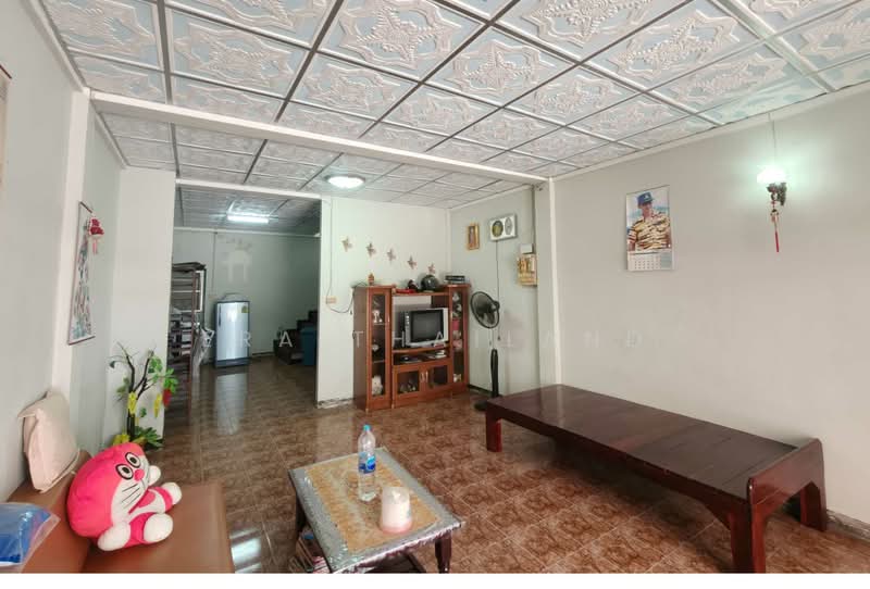ทาวน์โฮม 2 ชั้น ปากน้ำซอย3 (หมู่บ้านอุทยานทอง), สุราษฎร์ธานี, บางกุ้ง, เมืองสุราษฎร์ธานี, สุราษฎร์ธานี, 92 ตร.ม., ทาวน์เฮ้าส์ ขาย, โดย ERA Thailand, 500501492 - DDproperty.com