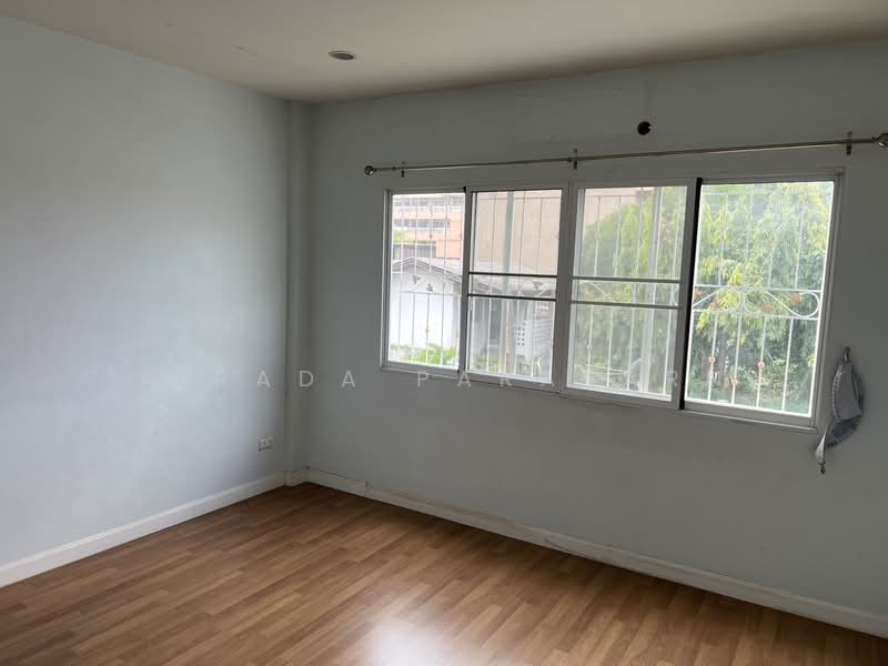Prinyaluck Ekachai-Bangbon, Bangkok, Ekachai Road, Bang Bon, Bangkok, 4 Bedrooms, 74 sqm, Townhouse For Sale, by Airada Parasarn, 500501505 - DDproperty.com