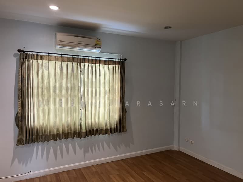 Prinyaluck Ekachai-Bangbon, Bangkok, Ekachai Road, Bang Bon, Bangkok, 4 Bedrooms, 74 sqm, Townhouse For Sale, by Airada Parasarn, 500501505 - DDproperty.com