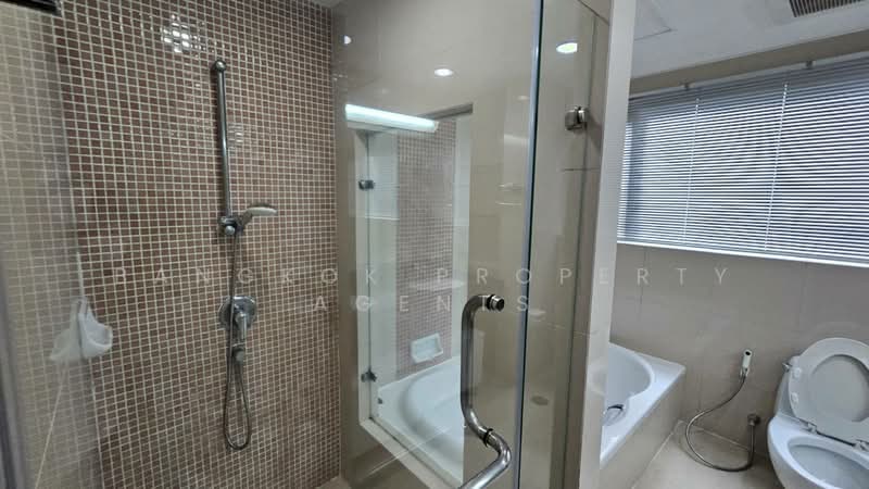 The Grand Sethiwan, Bangkok, 82 Soi Sukhumvit 24, Khong Tan, Khlong Toei, Bangkok, 3 Bedrooms, 250 sqm, Condo For Rent, by BANGKOK PROPERTY AGENTS, 500501517 - DDproperty.com