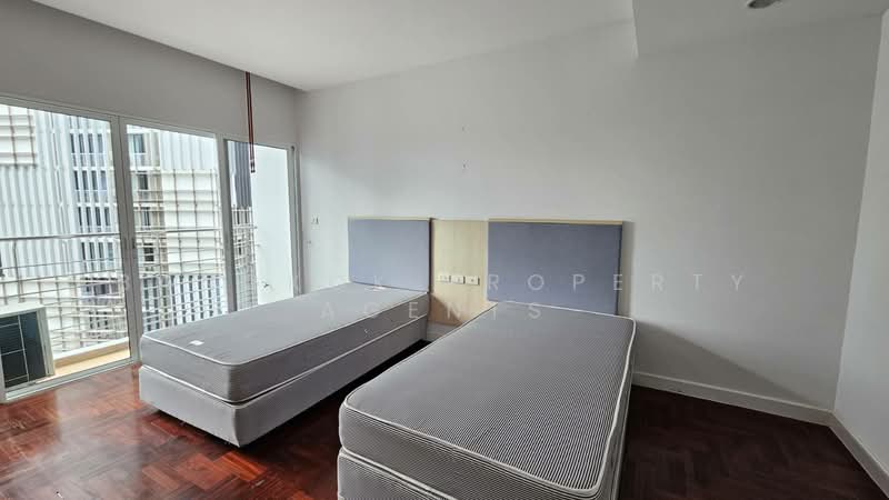 The Grand Sethiwan, Bangkok, 82 Soi Sukhumvit 24, Khong Tan, Khlong Toei, Bangkok, 3 Bedrooms, 250 sqm, Condo For Rent, by BANGKOK PROPERTY AGENTS, 500501517 - DDproperty.com