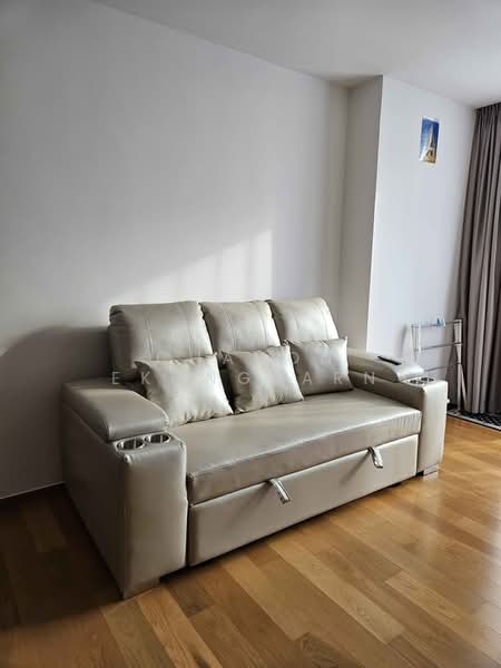 Noble Revo Silom, Bangkok, 88 Soi Surasak Surasak Road, Silom, Bang Rak, Bangkok, 1 Bedroom, 50 sqm, Condo For Rent, by Chanon Ekongkarn, 500501531 - DDproperty.com