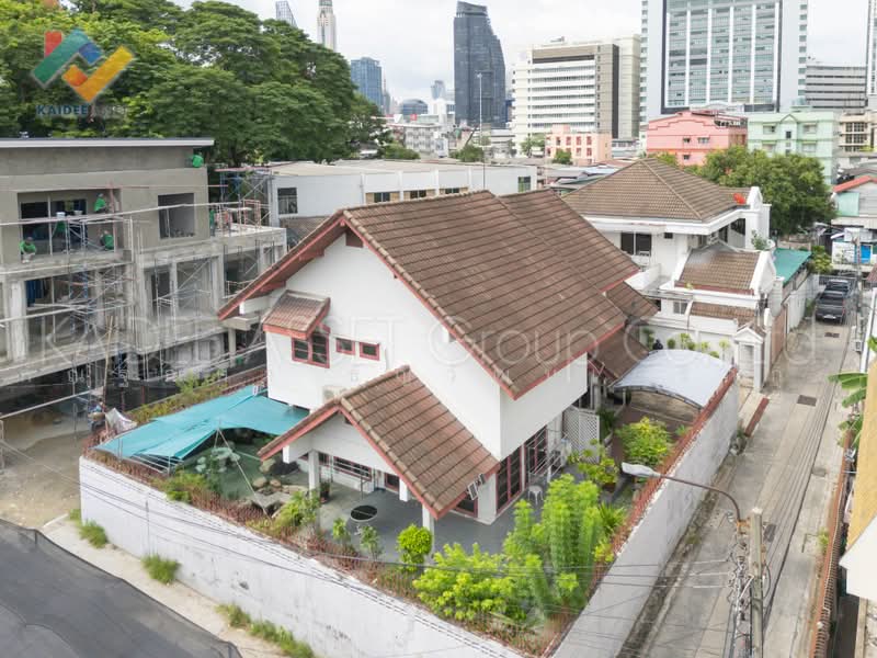 Soi Phaholyothin 1, Bangkok, พหลโยธิน, Phaya Thai, Bangkok, 3 Bedrooms, 250 sqm, Single Detached House For Sale, by Kannisa Thanwatthanakrirkul, 500501534 - DDproperty.com