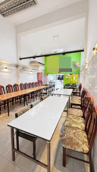 4-story commercial building located on Ram Inthra Road, Bangkok, Khan Na Yao, Bangkok, 2 Bedrooms, 192 sqm, Townhouse For Sale, by Airada Parasarn, 500501543 - DDproperty.com