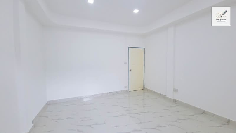 หมู่บ้านจิราธร, Bangkok, Rat Phatthana, Saphan Sung, Bangkok, 2 Bedrooms, 16 sqm, Townhouse For Sale, by เพ็ญศิริ ตุ้มเทียน, 500501560 - DDproperty.com