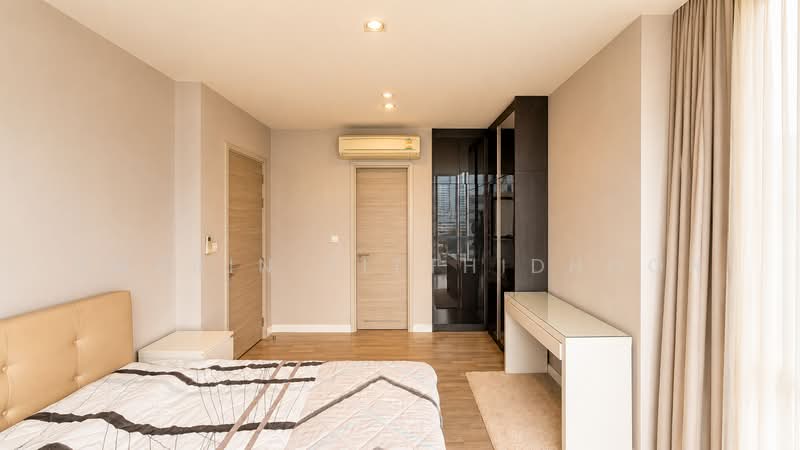 The Room Sathorn, Bangkok, 78 Pan Road, Silom, Bang Rak, Bangkok, 2 Bedrooms, 78 sqm, Condo For Rent, by Amarin Sitthidhoon, 500501571 - DDproperty.com