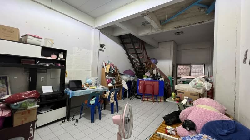 Baan Wungmanee, Nakhon Pathom, Rai Khing, Sam Phran, Nakhon Pathom, 2 Bedrooms, 150 sqm, Townhouse For Sale, by The Best Property เก๋เก๋, 500501578 - DDproperty.com