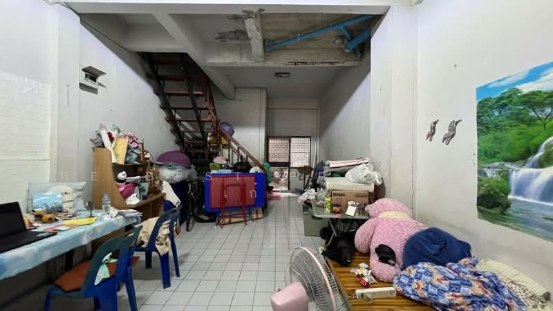 Baan Wungmanee, Nakhon Pathom, Rai Khing, Sam Phran, Nakhon Pathom, 2 Bedrooms, 150 sqm, Townhouse For Sale, by The Best Property เก๋เก๋, 500501578 - DDproperty.com