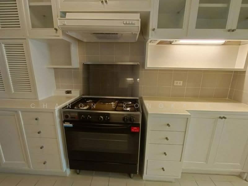 47 Le Cullinan Sukhumvit Soi 39, Bangkok, Sukhumvit, Khlong Tan Nua, Watthana, Bangkok, 3 Bedrooms, 250 sqm, Apartment For Rent, by Chanon Ekongkarn, 500501597 - DDproperty.com