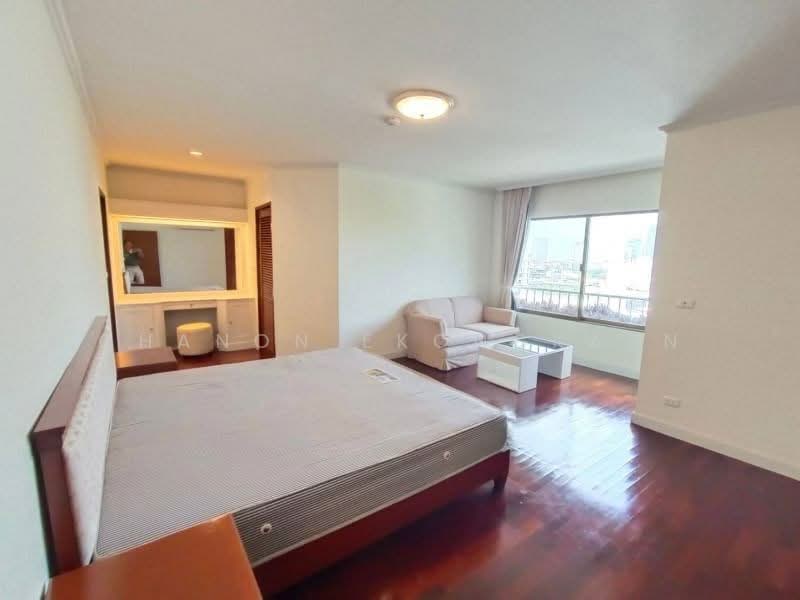47 Le Cullinan Sukhumvit Soi 39, Bangkok, Sukhumvit, Khlong Tan Nua, Watthana, Bangkok, 3 Bedrooms, 250 sqm, Apartment For Rent, by Chanon Ekongkarn, 500501597 - DDproperty.com