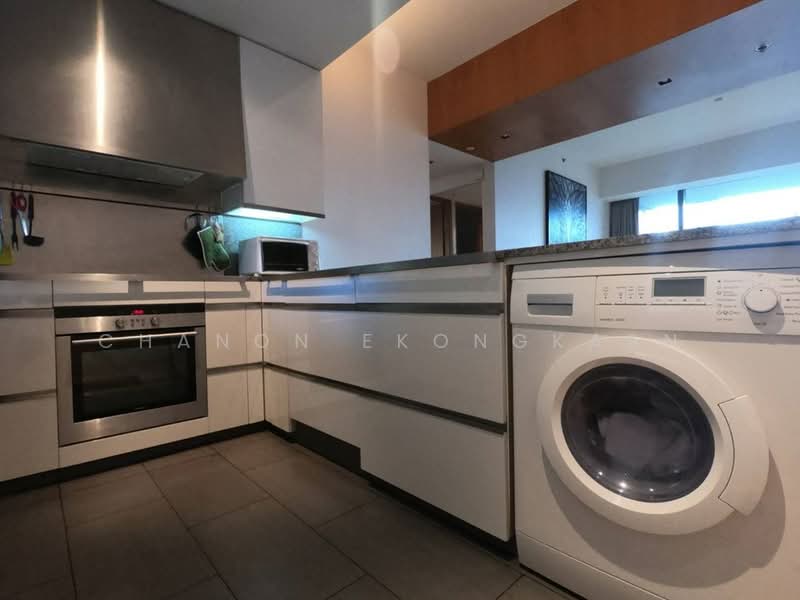 The Met Sathorn, Bangkok, 123 South Sathorn Road, Thung Maha Mek, Sathon, Bangkok, 2 Bedrooms, 92 sqm, Condo For Sale, by Getsarin Aron, 500501606 - DDproperty.com