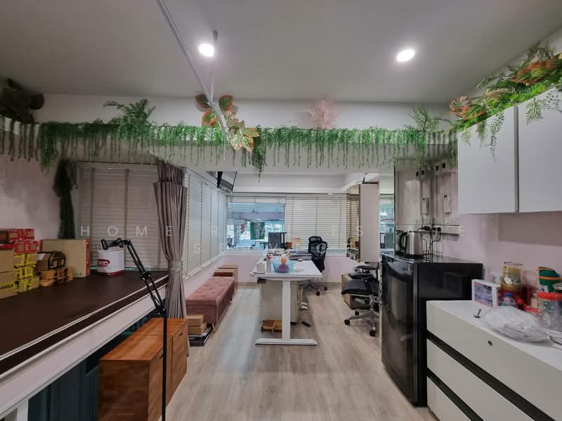อาคารพาณิชย์ ซอยวัดลาดปลาดุก, Nonthaburi, Bang Rak Pattana, Bang Bua Thong, Nonthaburi, , 414 sqm, Shophouse For Sale, by HOME Real Estate Service, 500501630 - DDproperty.com