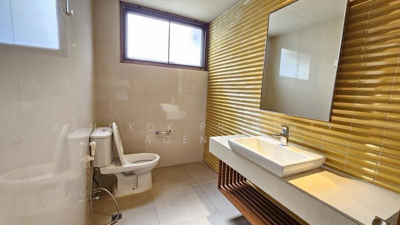 The Pearl 49, Bangkok, Soi Sukhumvit 49, Khlong Tan Nua, Watthana, Bangkok, 3 Bedrooms, 210 sqm, Condo For Rent, by BANGKOK PROPERTY AGENTS, 500501647 - DDproperty.com