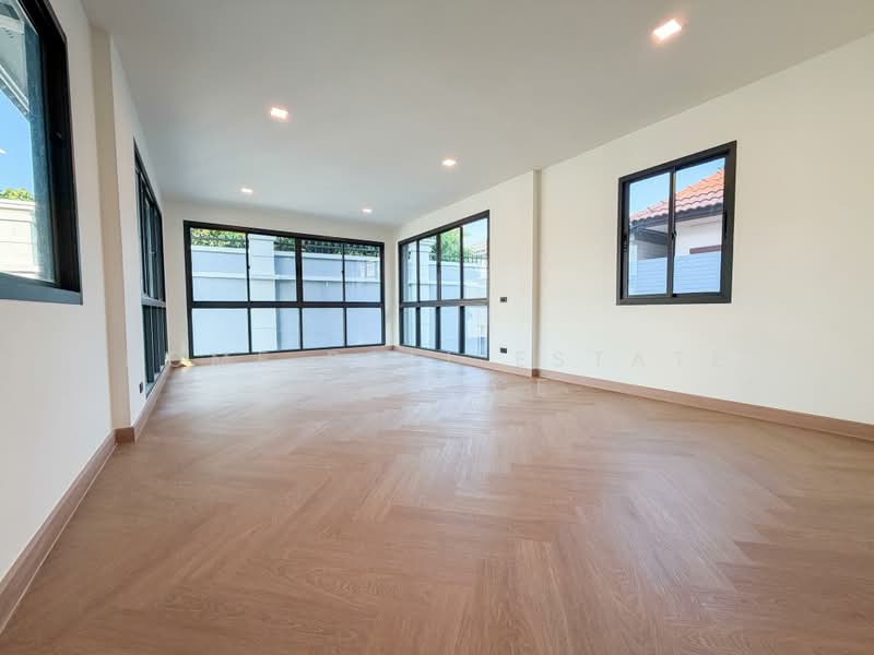 Laddarom Pinklao-Kanchanapisek, Nonthaburi, Kanchanaphisek Road, Bang Muang, Bang Yai, Nonthaburi, 4 Bedrooms, 300 sqm, Single Detached House For Sale, by HOME Real Estate Service, 500501669 - DDproperty.com