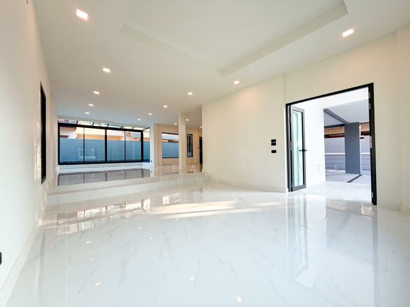 Laddarom Pinklao-Kanchanapisek, Nonthaburi, Kanchanaphisek Road, Bang Muang, Bang Yai, Nonthaburi, 4 Bedrooms, 300 sqm, Single Detached House For Sale, by HOME Real Estate Service, 500501669 - DDproperty.com