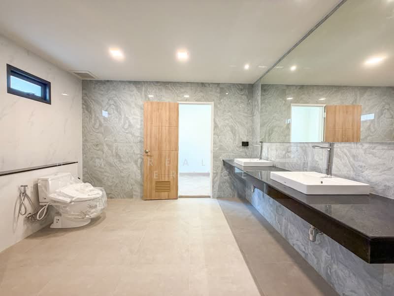 Laddarom Pinklao-Kanchanapisek, Nonthaburi, Kanchanaphisek Road, Bang Muang, Bang Yai, Nonthaburi, 4 Bedrooms, 300 sqm, Single Detached House For Sale, by HOME Real Estate Service, 500501669 - DDproperty.com