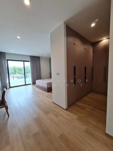 5-BR House, Chon Buri (Pattaya), Nong Pru, Bang Lamung (Pattaya), Chon Buri (Pattaya), 5 Bedrooms, 1,132 sqm, Single Detached House For Rent, by Achitaphop Klinpipat, 500501676 - DDproperty.com