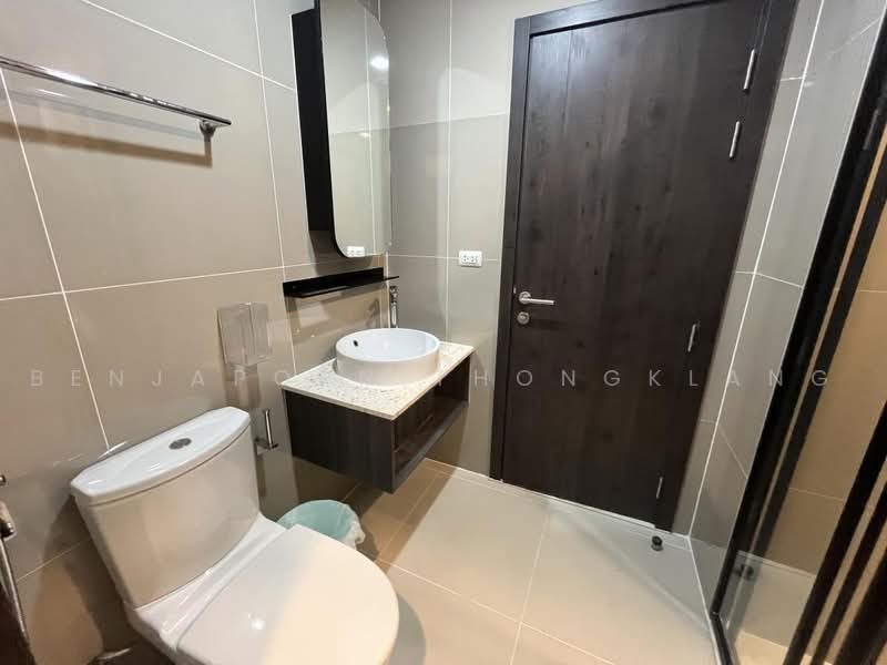 XT Huaikhwang, Bangkok, 244 Ratchadaphisek Road, Huai Khwang, Bangkok, 1 Bedroom, 34 sqm, Condo For Rent, by Benjaporn Thongklang, 500501700 - DDproperty.com