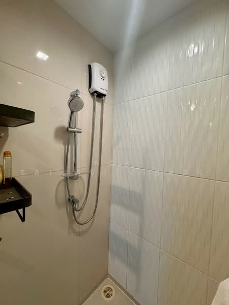 Life Ladprao, Bangkok, 992 Ladprao Road, Jom Phon, Chatuchak, Bangkok, 2 Bedrooms, 60 sqm, Condo For Rent, by Nop Satjavitvisarn, 500501721 - DDproperty.com