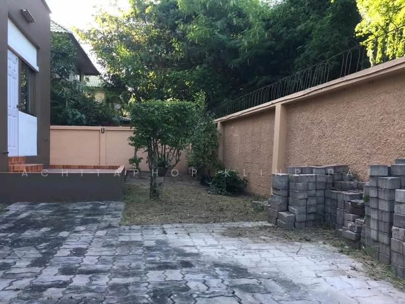 3-BR House, Chon Buri (Pattaya), Bang Phra, Si Racha, Chon Buri (Pattaya), 3 Bedrooms, 205 sqm, Single Detached House For Sale, by Achitaphop Klinpipat, 500501726 - DDproperty.com
