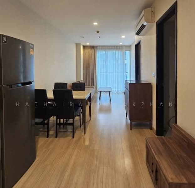 Sky Walk Residences, Bangkok, 1599 Sukhumvit Road, Phra Kanong Nua, Watthana, Bangkok, 2 Bedrooms, 60 sqm, Condo For Rent, by Hathairat Rookphan, 500501751 - DDproperty.com