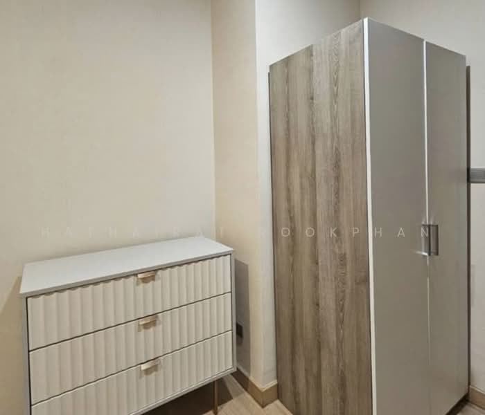 Sky Walk Residences, Bangkok, 1599 Sukhumvit Road, Phra Kanong Nua, Watthana, Bangkok, 2 Bedrooms, 60 sqm, Condo For Rent, by Hathairat Rookphan, 500501751 - DDproperty.com