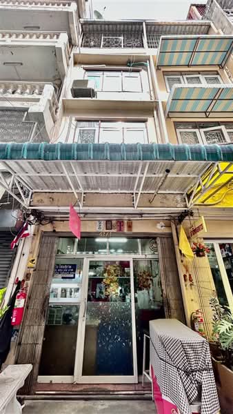 อาคารพาณิชย์ 3 ชั้น 9.6 ตร.ว. อาคารพาณิชย์ ซอยเจริญกรุง1, Bangkok, ถนนเจริญกรุง, Wang Burapaphirom, Phra Nakhon, Bangkok, , 100 sqm, Shophouse For Sale, by คุณ ณภัชนันท์ อินชญาดา (เจณ), 500501753 - DDproperty.com