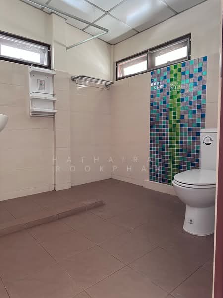 3-BR House, Bangkok, Anusaowari, Bang Khen, Bangkok, 3 Bedrooms, 240 sqm, Single Detached House For Rent, by Hathairat Rookphan, 500501774 - DDproperty.com