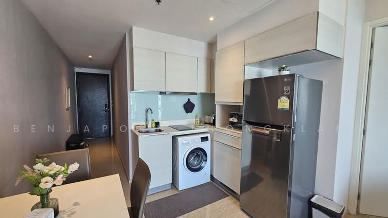 H Sukhumvit 43, Bangkok, 28 Sukhumvit 34 Road, Khlong Tan Nua, Watthana, Bangkok, 1 Bedroom, 45 sqm, Condo For Rent, by Benjaporn Thongklang, 500501796 - DDproperty.com