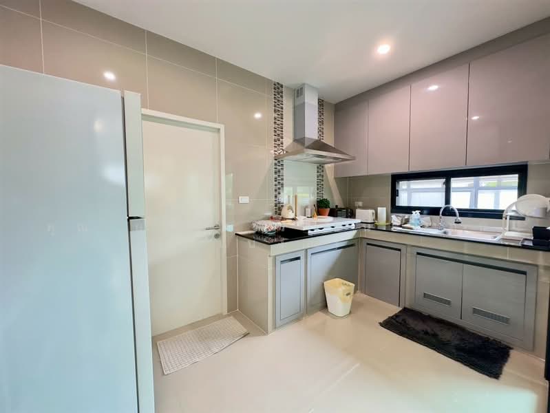 Setthasiri Pattanakarn, Bangkok, Phatthanakan-Onnut Road (New Cut), Prawet, Bangkok, 4 Bedrooms, 300 sqm, Single Detached House For Sale, by คุณ ยุทธการ อินธิสอน (แบงค์), 500501808 - DDproperty.com
