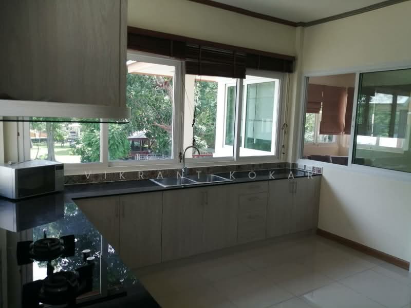 3-BR House, Chon Buri (Pattaya), Nong Pru, Bang Lamung (Pattaya), Chon Buri (Pattaya), 3 Bedrooms, 263 sqm, Single Detached House For Rent, by Vikrant Kokar, 500501826 - DDproperty.com