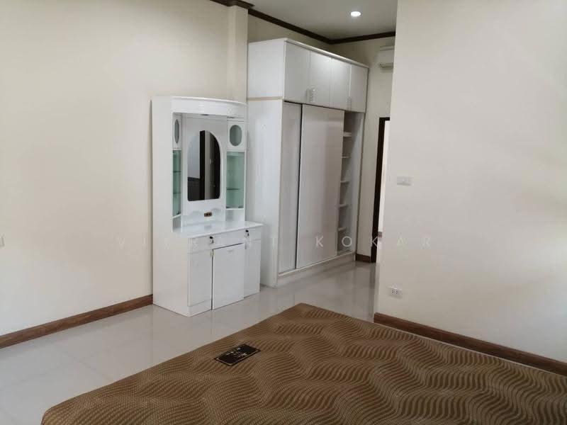 3-BR House, Chon Buri (Pattaya), Nong Pru, Bang Lamung (Pattaya), Chon Buri (Pattaya), 3 Bedrooms, 263 sqm, Single Detached House For Rent, by Vikrant Kokar, 500501826 - DDproperty.com