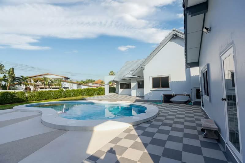 4-BR House, Chon Buri (Pattaya), Poong, Bang Lamung (Pattaya), Chon Buri (Pattaya), 4 Bedrooms, 382 sqm, Single Detached House For Rent, by Vikrant Kokar, 500501839 - DDproperty.com