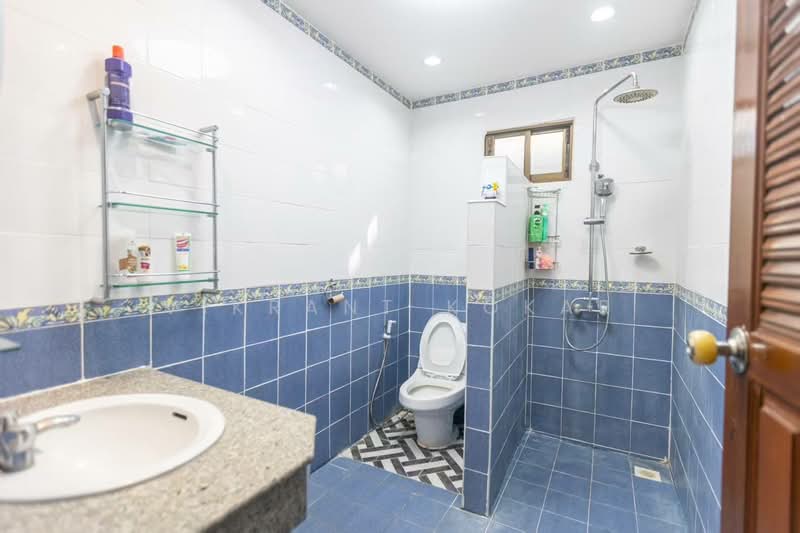 4-BR House, Chon Buri (Pattaya), Poong, Bang Lamung (Pattaya), Chon Buri (Pattaya), 4 Bedrooms, 382 sqm, Single Detached House For Rent, by Vikrant Kokar, 500501839 - DDproperty.com