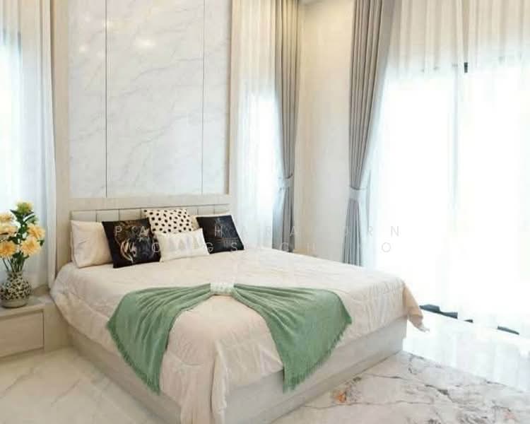 Luxurious 4-Bedroom Home in Pattaya, Fully Furnished, Chon Buri (Pattaya), Nong Pru, Bang Lamung (Pattaya), Chon Buri (Pattaya), 4 Bedrooms, 400 sqm, Single Detached House For Sale, by Patcharaporn Wongsachayo, 500501860 - DDproperty.com