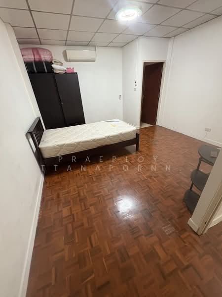 Maneeya Ville, Bangkok, Soi Wachiratham Sathit 12, Bang Chak, Phra Khanong, Bangkok, 3 Bedrooms, 110 sqm, Single Detached House For Rent, by Praeploy Rattanapornnapapatch, 500501864 - DDproperty.com