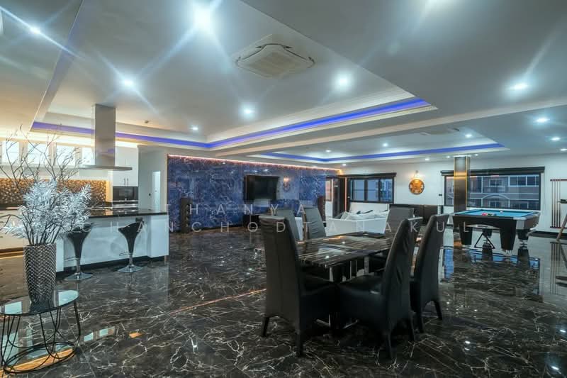 Siam Oriental Condominium, Chon Buri (Pattaya), Pratumnak 4, Nong Pru, Bang Lamung (Pattaya), Chon Buri (Pattaya), 3 Bedrooms, 400 sqm, Condo For Sale, by Thanyalag Chanchodtanakul, 500501882 - DDproperty.com