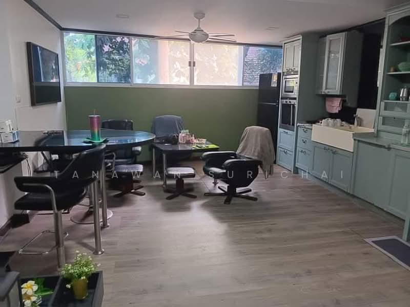 3-BR Townhouse, Chon Buri (Pattaya), Nong Pru, Bang Lamung (Pattaya), Chon Buri (Pattaya), 3 Bedrooms, 222 sqm, Townhouse For Sale, by Tanawan Surichai, 500501922 - DDproperty.com