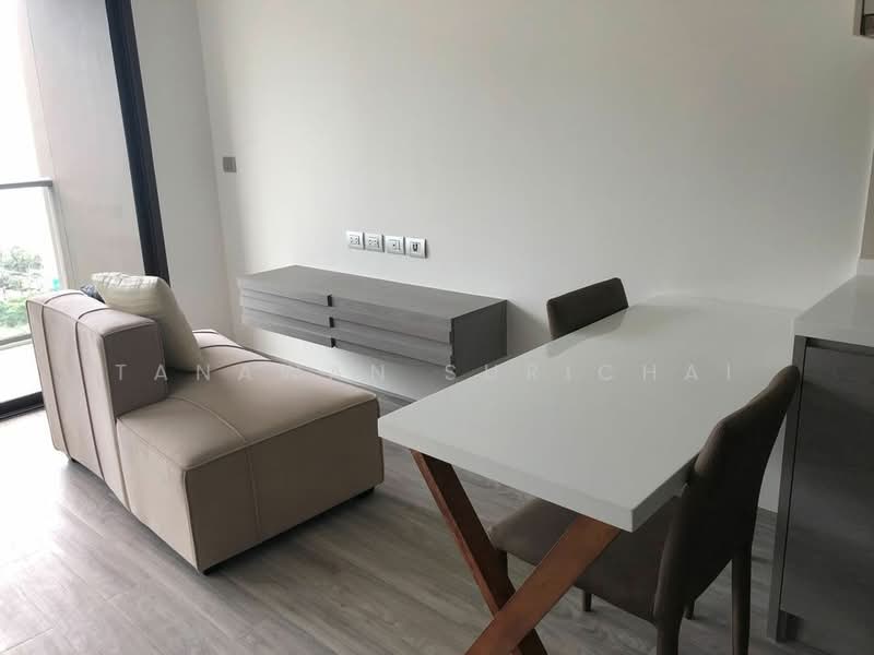 AERAS Beachfront Condominium Jomtien : แอราส คอนโด, ชลบุรี, หมู่ 12 ซอยจอมเทียน 17 ถนนหาดจอมเทียน, หนองปรือ, บางละมุง, ชลบุรี, 35 ตร.ม., คอนโด ให้เช่า, โดย Tanawan Surichai, 500501930 - DDproperty.com