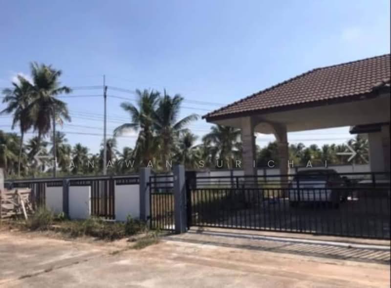 undefined, Chon Buri (Pattaya), Poong, Bang Lamung (Pattaya), Chon Buri (Pattaya), 3 Bedrooms, 120 sqm, Single Detached House For Sale, by Tanawan Surichai, 500501947 - DDproperty.com