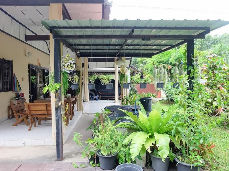 บ้าน 3-ห้องนอน, ชลบุรี, ตะเคียนเตี้ย, บางละมุง, ชลบุรี, 560 ตร.ม., บ้านเดี่ยว ขาย, โดย Tanawan Surichai, 500501951 - DDproperty.com