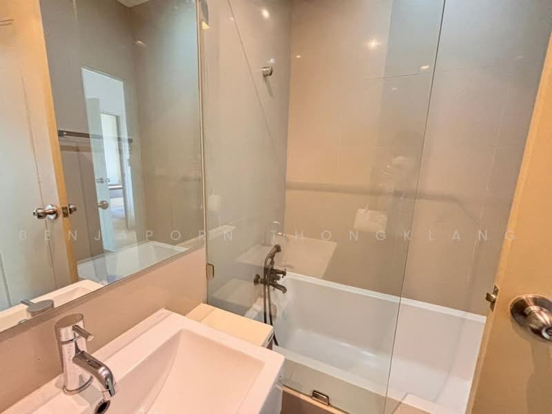 Noble Reveal, Bangkok, 36 Soi Sukhumvit 63, Ekamai Road, Phra Kanong Nua, Watthana, Bangkok, 1 Bedroom, 51 sqm, Condo For Rent, by Benjaporn Thongklang, 500501957 - DDproperty.com