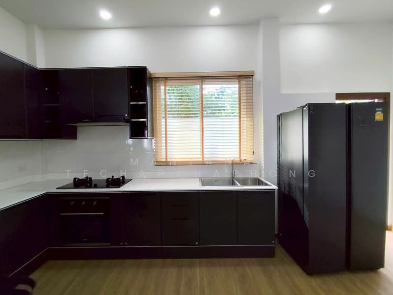 3-BR House, Chon Buri (Pattaya), Huai Yai, Bang Lamung (Pattaya), Chon Buri (Pattaya), 3 Bedrooms, 204 sqm, Single Detached House For Rent, by Mantana Techapahaphong, 500501987 - DDproperty.com