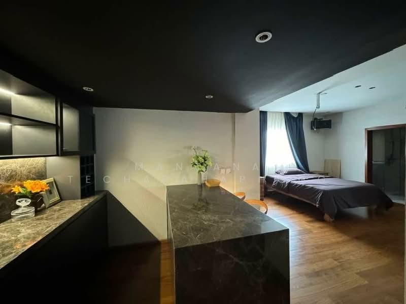 5-BR House, Chon Buri (Pattaya), Nong Pru, Bang Lamung (Pattaya), Chon Buri (Pattaya), 5 Bedrooms, 495 sqm, Single Detached House For Rent, by Mantana Techapahaphong, 500501999 - DDproperty.com