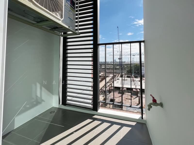 The Sky Sukhumvit, Bangkok, 103-4 Sukhumvit Road, Bang Na Nuea, Bang Na, Bangkok, 1 Bedroom, 31 sqm, Condo For Rent, by Najawa Salae, 500502008 - DDproperty.com