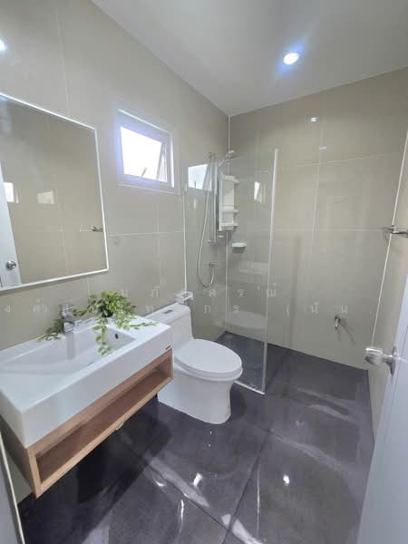 Medio Nimitmai, Bangkok, Nimit Mai Road, Sai Kong Din, Khlong Sam Wa, Bangkok, 4 Bedrooms, 140 sqm, Townhouse For Sale, by นภัสศรณ์ วงศ์สินไทยกร (นันท์), 500502042 - DDproperty.com