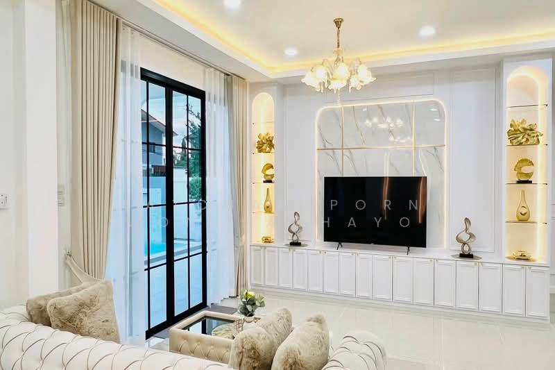 New Renovation and ready to move in, Chon Buri (Pattaya), Na Kloe, Bang Lamung (Pattaya), Chon Buri (Pattaya), 3 Bedrooms, 536 sqm, Single Detached House For Sale, by Patcharaporn Wongsachayo, 500502053 - DDproperty.com