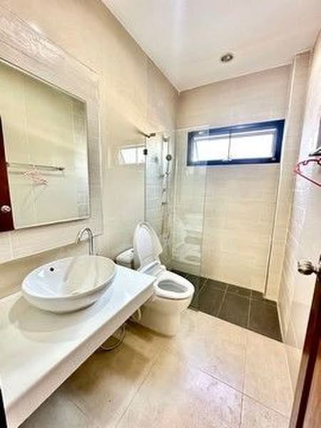 undefined, Chon Buri (Pattaya), Surasak, Si Racha, Chon Buri (Pattaya), 3 Bedrooms, 230 sqm, Single Detached House For Rent, by Jirapat Chuangsawadsak, 500502063 - DDproperty.com