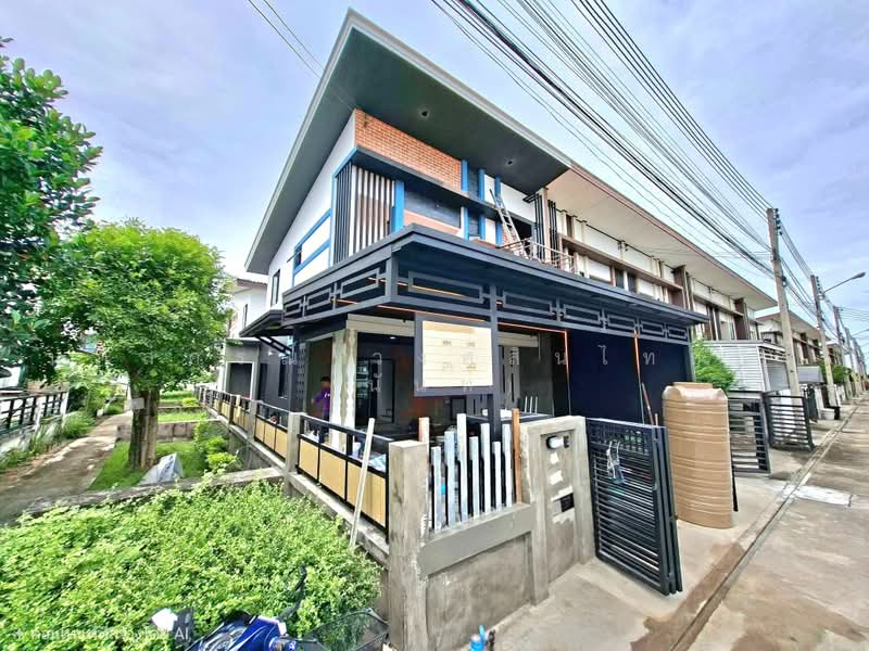 Baan Fah Piyarom - Lumlukka Klong 6, Pathum Thani, Lam Luk Ka Road, Khlong 6 (Exit), Bung Kham Proi, Lam Luk Ka, Pathum Thani, 3 Bedrooms, 100 sqm, Townhouse For Sale, by นภัสศรณ์ วงศ์สินไทยกร (นันท์), 500502086 - DDproperty.com